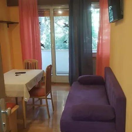 Lägenhet Miky Apartment-south Tyrol *